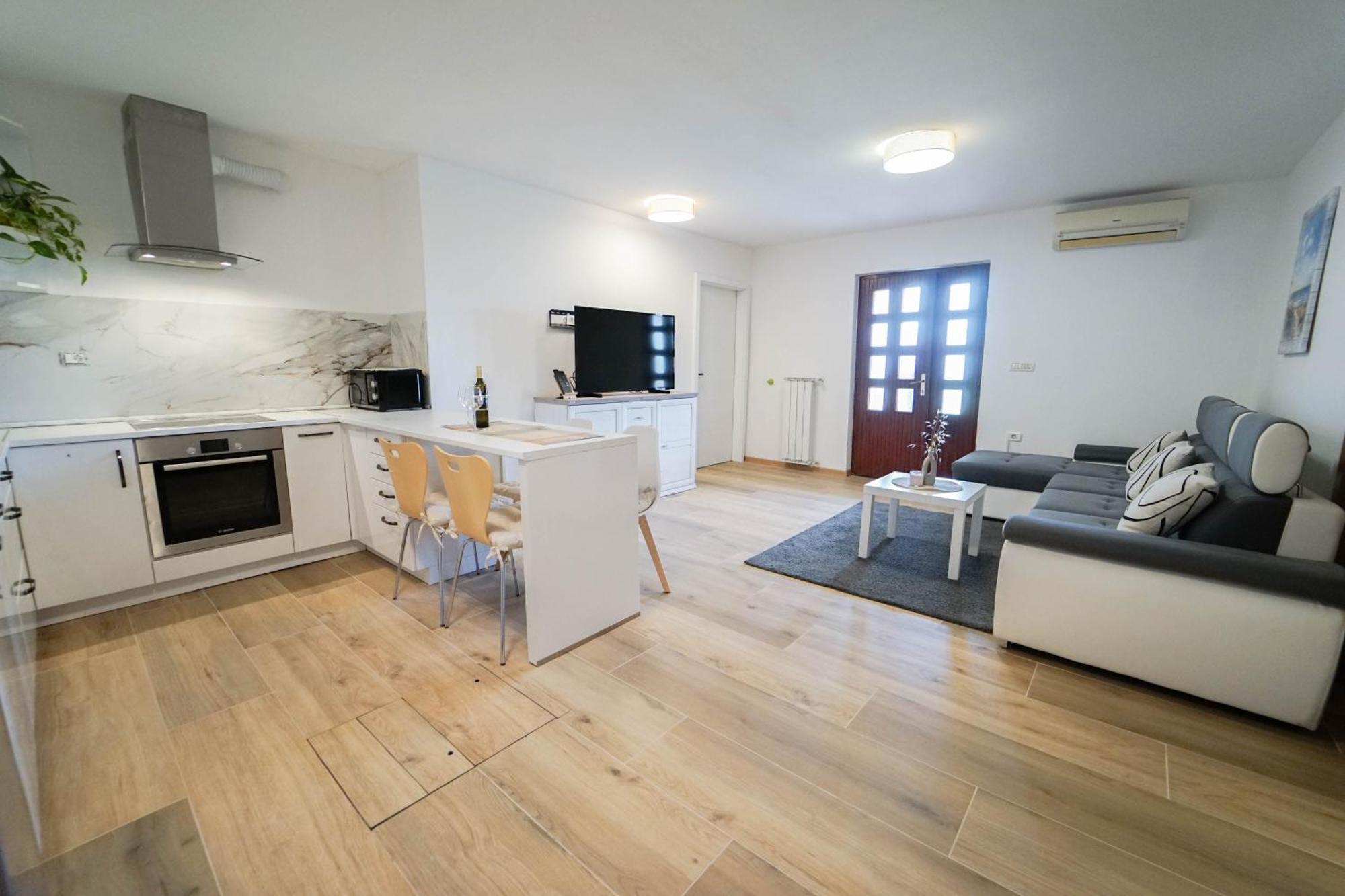 Apartment Moon Pobegi Eksteriør billede